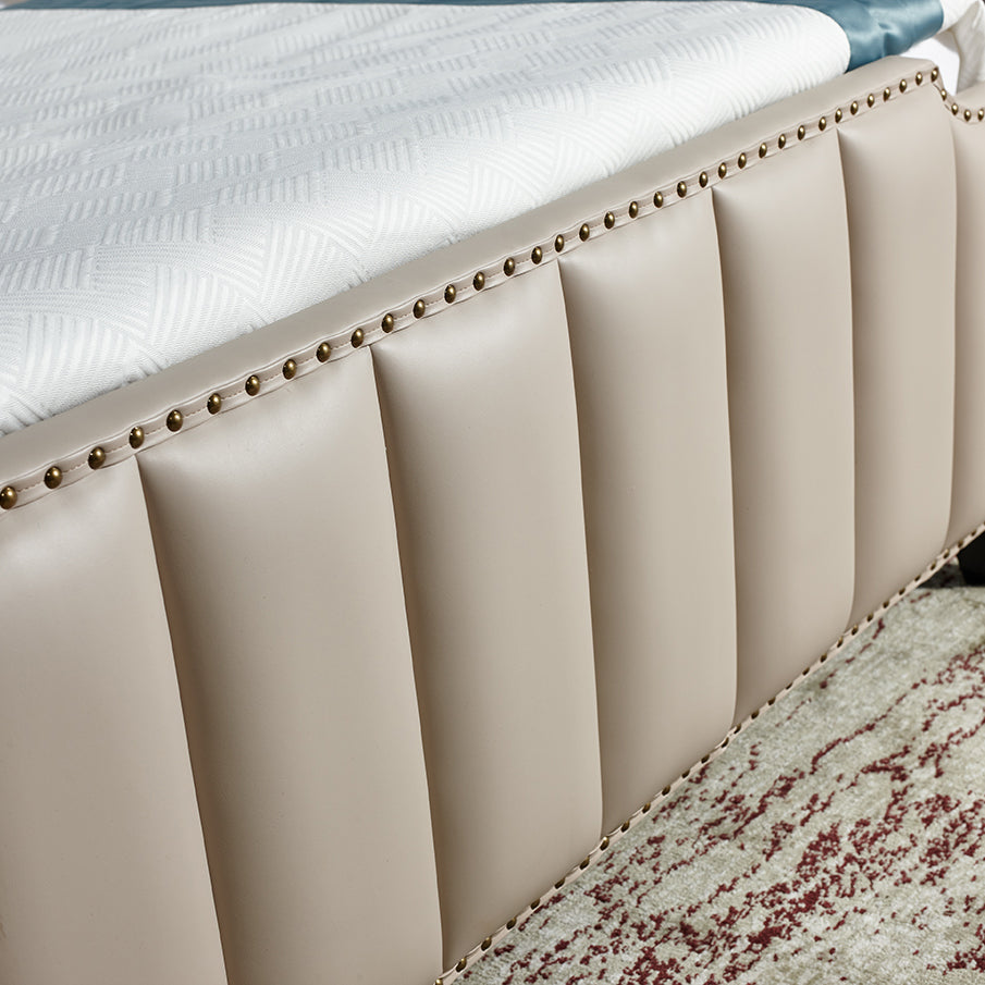 Luxurious Bed - King Size