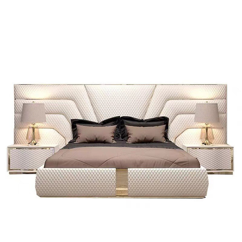 Widescreen bed Italy light luxury style master bedroom double bed Hong Kong style leather art bed solid wood wedding bed white modern large apartment