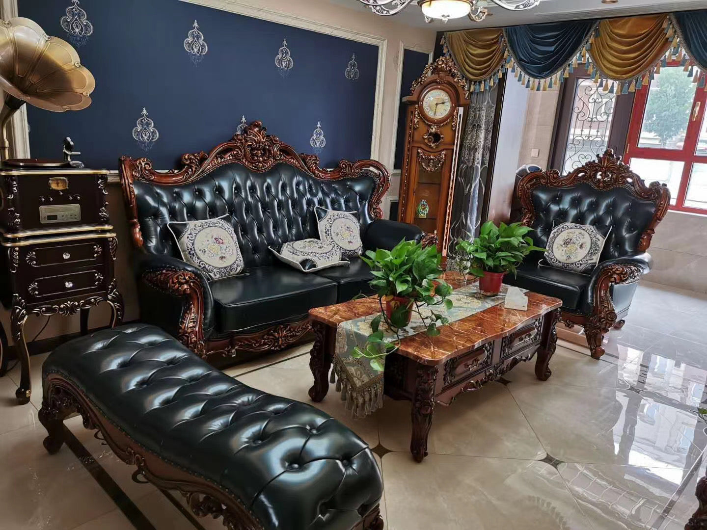 European leather sofa, full solid wood leather, double-sided carved villa, living room, sofa, combination of American furniture