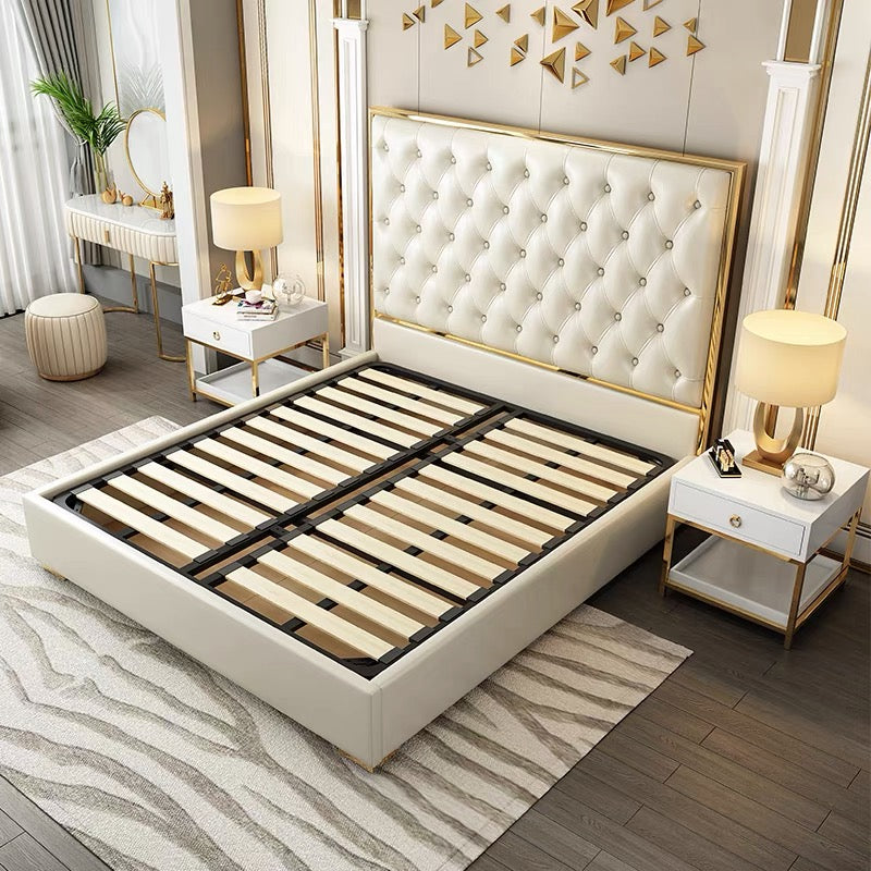 Contemporary LuxuryTufted headboard Queen/ King size Bed